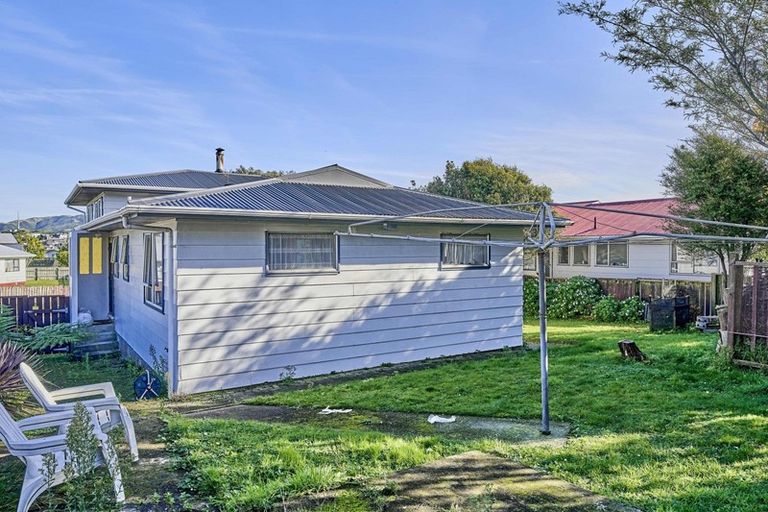 Photo of property in 456 Warspite Avenue, Ascot Park, Porirua, 5024