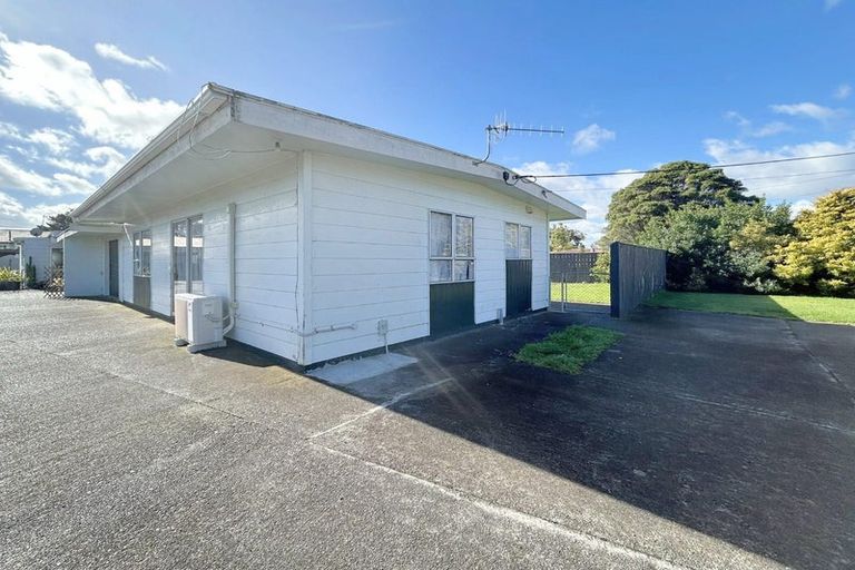 Photo of property in 13a Titoki Street, Castlecliff, Whanganui, 4501