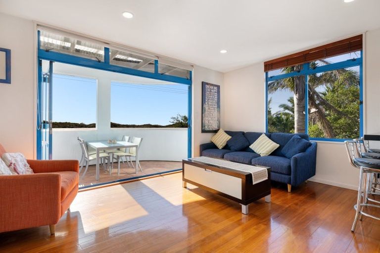 Photo of property in 336 Papamoa Beach Road, Papamoa Beach, Papamoa, 3118