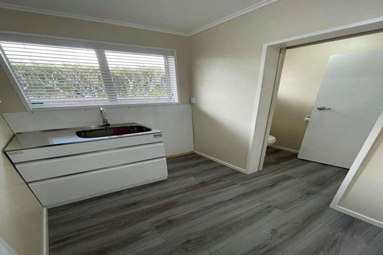 Photo of property in 30 Turakina Street, Westbrook, Palmerston North, 4412