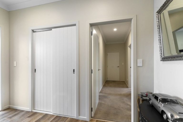 Photo of property in 37 John Mcdonald Mews, Masterton, 5810