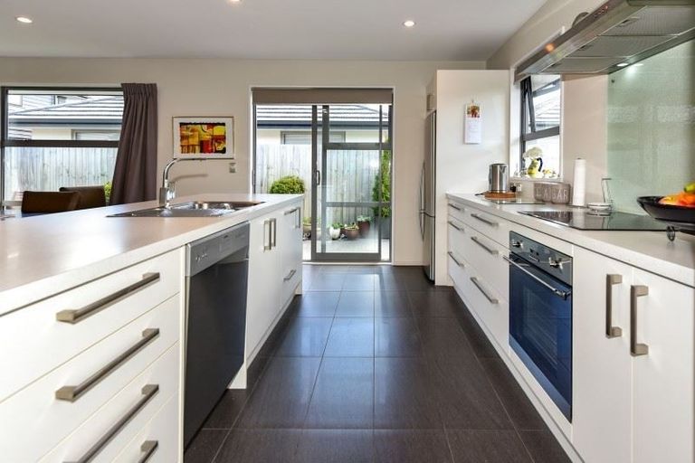 Photo of property in 5 Capil Court, Halswell, Christchurch, 8025