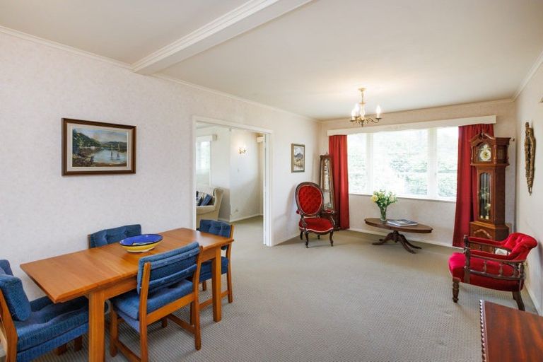 Photo of property in 4 Duna Place, Takaro, Palmerston North, 4412