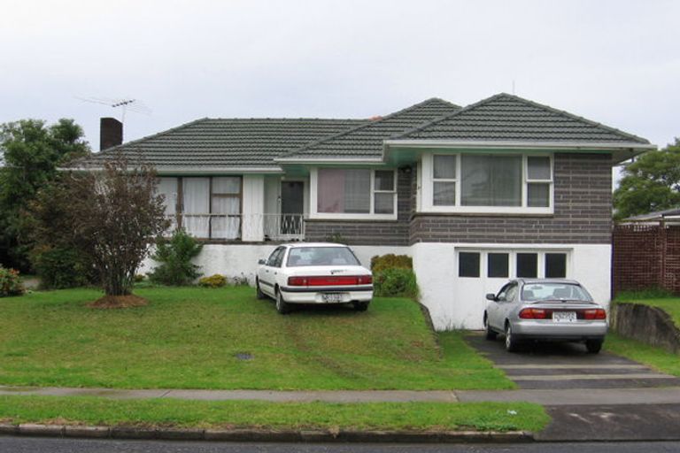 Photo of property in 79 Tiraumea Drive, Pakuranga, Auckland, 2010