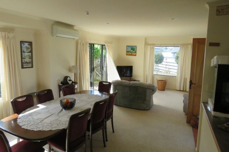 Photo of property in 8 Takawai Place, Nukuhau, Taupo, 3330