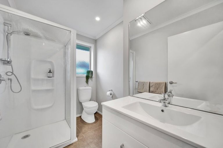 Photo of property in 9e Estate Grove, Inglewood, 4330