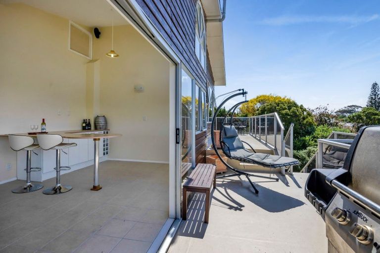 Photo of property in 38 Douglas Street, Hawera, 4610