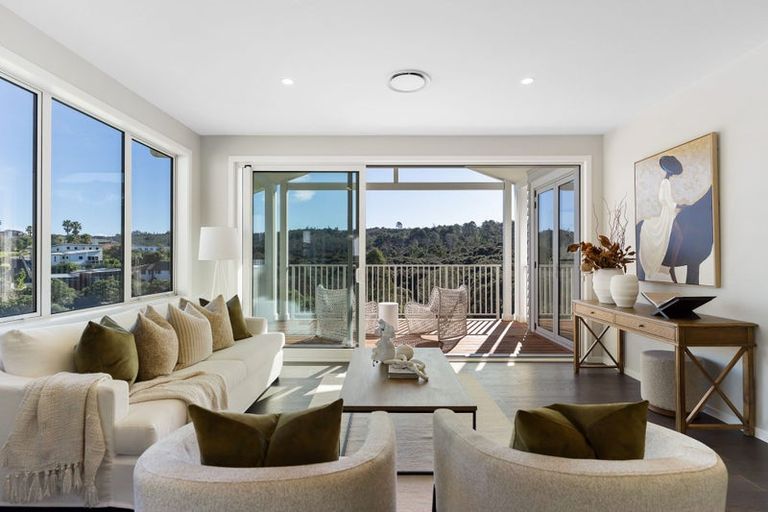 Photo of property in 204 Landmark Terrace, Orewa, 0931