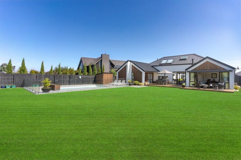 Photo of property in 5 Kawharu Street, Marshland, Christchurch, 8083