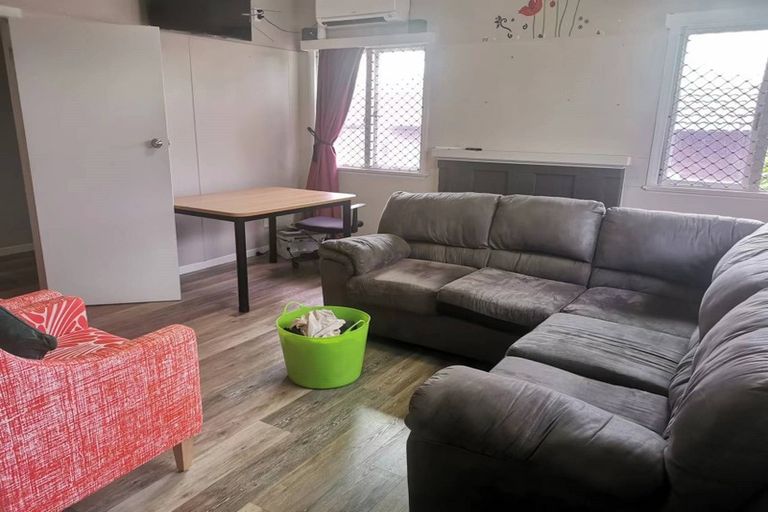 Photo of property in 191 Puhinui Road, Papatoetoe, Auckland, 2104