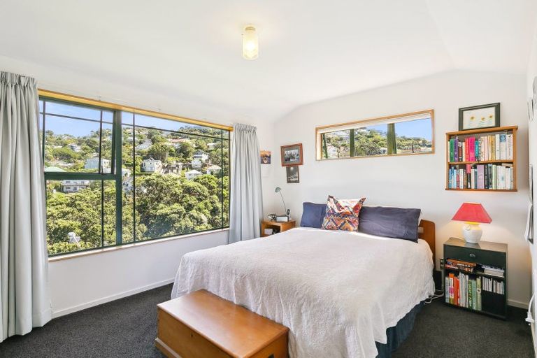 Photo of property in Mt Carmel Mews, 4/9 Arawa Road, Hataitai, Wellington, 6021