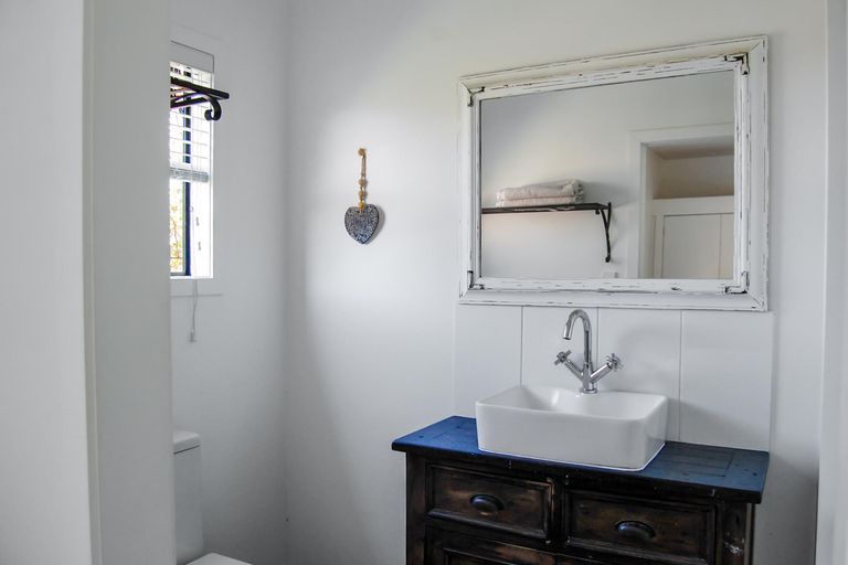 Photo of property in 1470 Oneriri Road, Kaiwaka, 0573