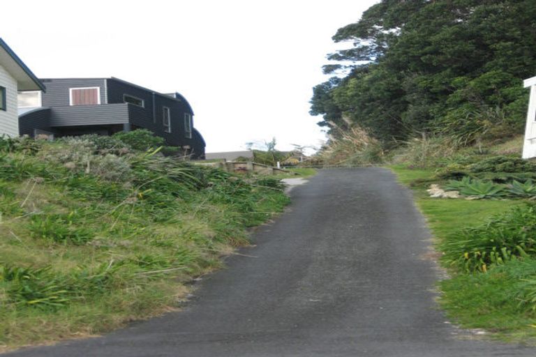 Photo of property in 104 Paku Drive, Tairua, 3508