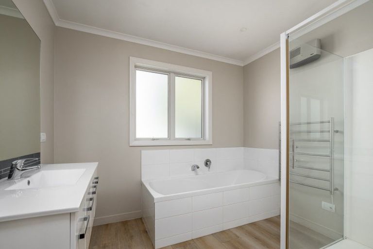 Photo of property in 9a Molyneux Avenue, Cromwell, 9310