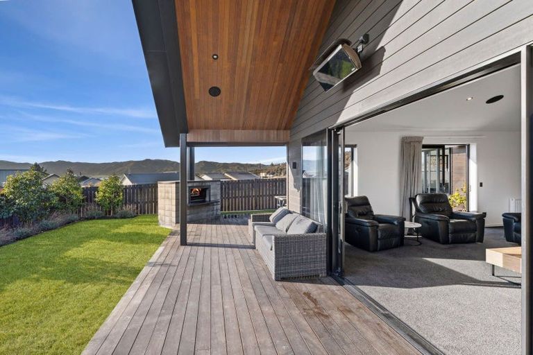 Photo of property in 8 Toru Street, Albert Town, Wanaka, 9305