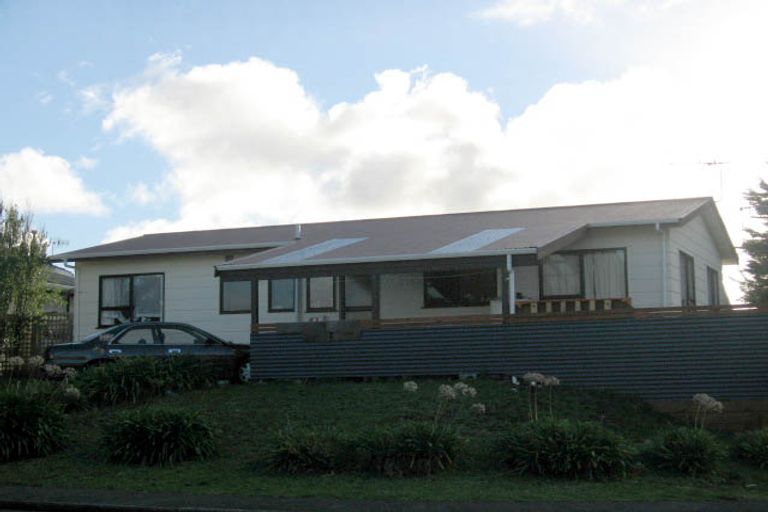 Photo of property in 47 Michael Road, Paraparaumu Beach, Paraparaumu, 5032
