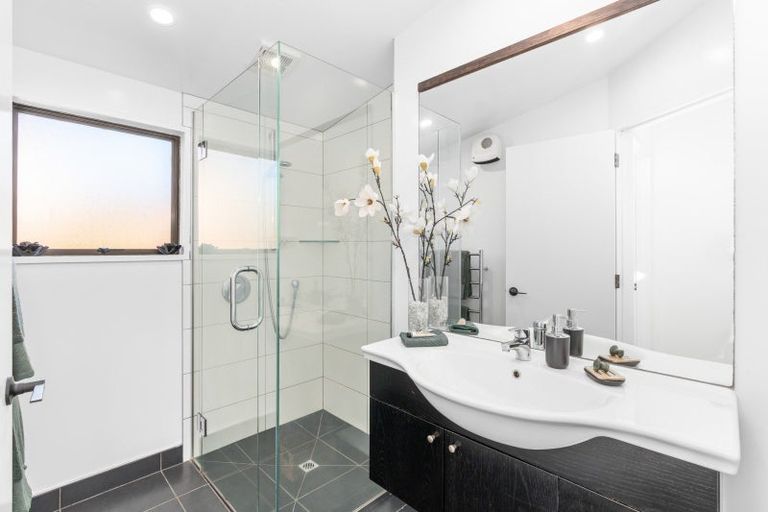 Photo of property in 362 Kaikorai Valley Road, Bradford, Dunedin, 9011