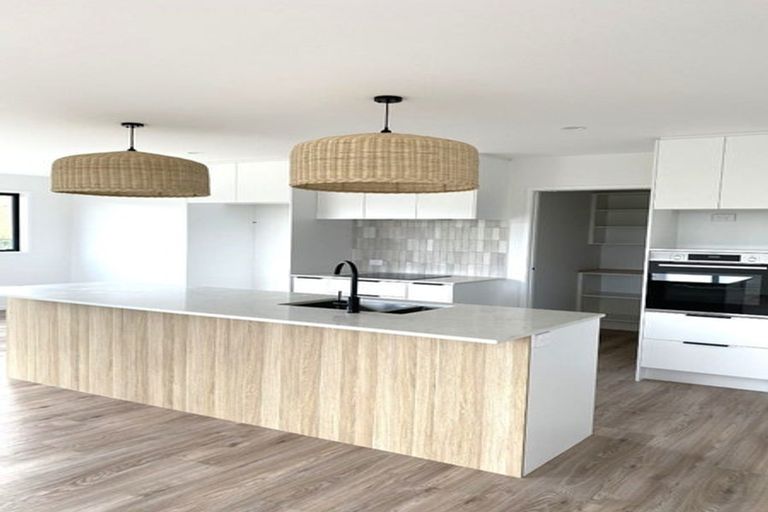 Photo of property in 201 Adler Drive, Ohauiti, Tauranga, 3112