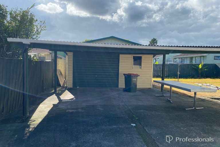 Photo of property in 4 Waimahia Avenue, Weymouth, Auckland, 2103