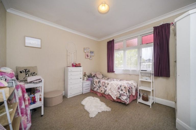 Photo of property in 9 Waldegrave Street, Palmerston North, 4410