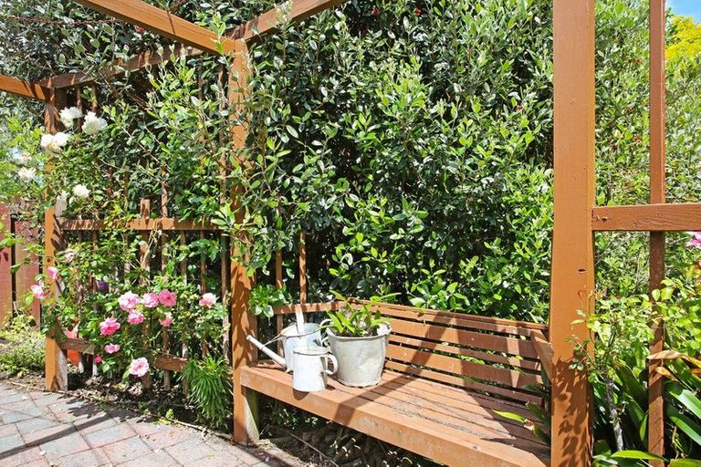 Photo of property in 139 Bombay Road, Bombay, 2675