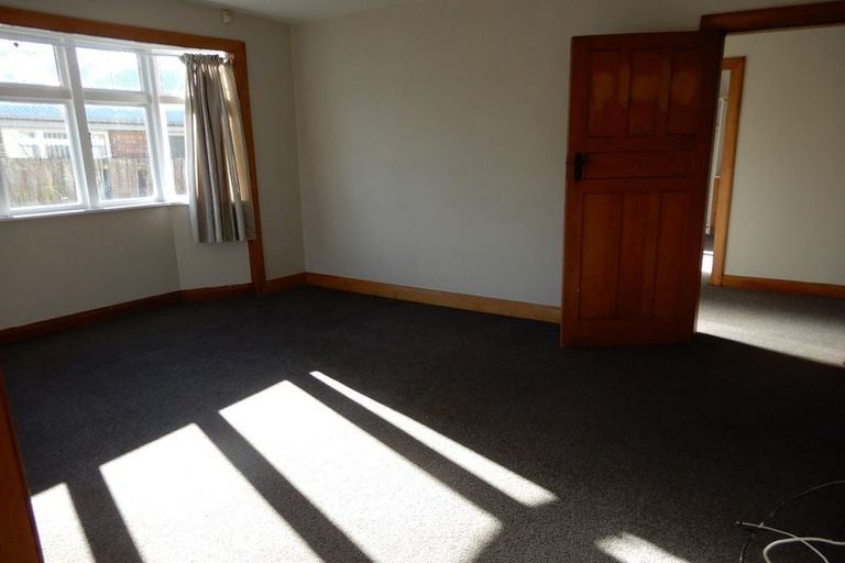 Photo of property in 87 Rattray Street, Riccarton, Christchurch, 8041