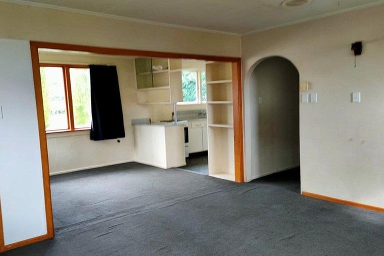 Photo of property in 107 Main Road, Wainuiomata, Lower Hutt, 5014
