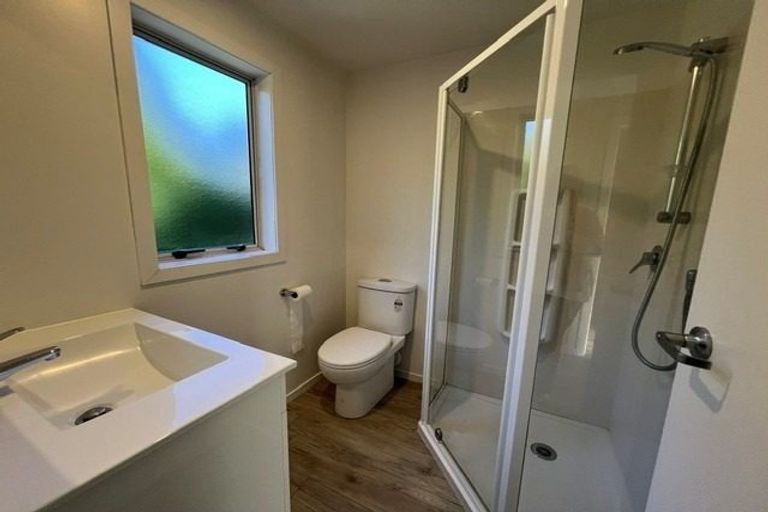 Photo of property in 41 Clayburn Road, Glen Eden, Auckland, 0602