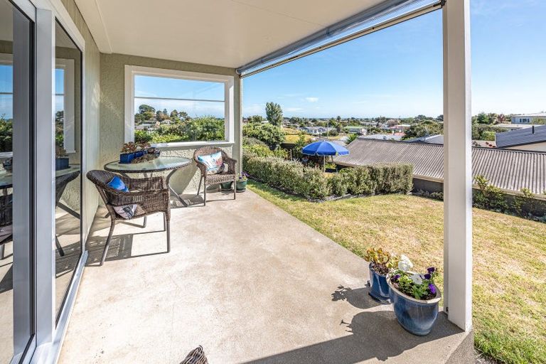 Photo of property in 15 Toi Street, Tawhero, Whanganui, 4501