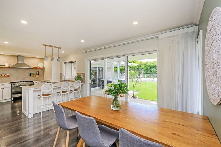 Photo of property in 27 Hammond Road, Taradale, Napier, 4112