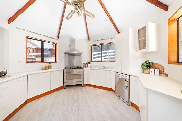 Photo of property in 53a Holliss Avenue, Cashmere, Christchurch, 8022