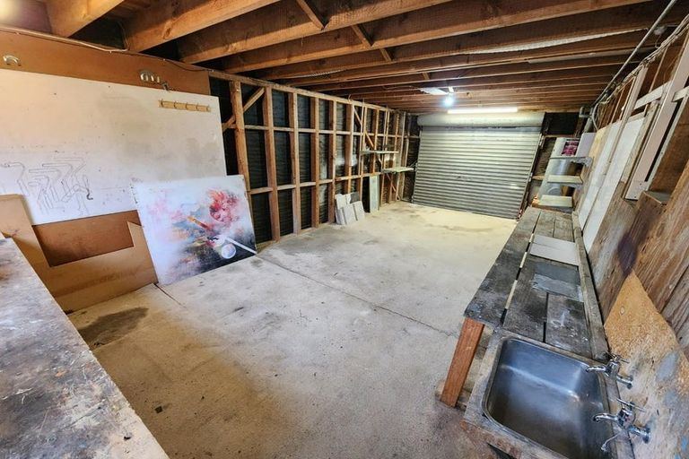 Photo of property in 34 Kelvin Grove Road, Kelvin Grove, Palmerston North, 4414