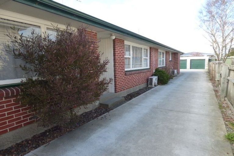 Photo of property in 2/408 Armagh Street, Linwood, Christchurch, 8011