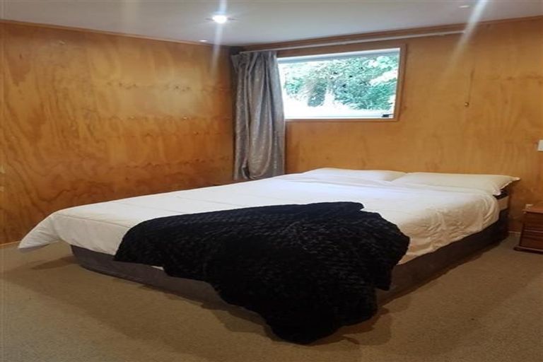 Photo of property in 200 Sealy Road, Omata, New Plymouth, 4374