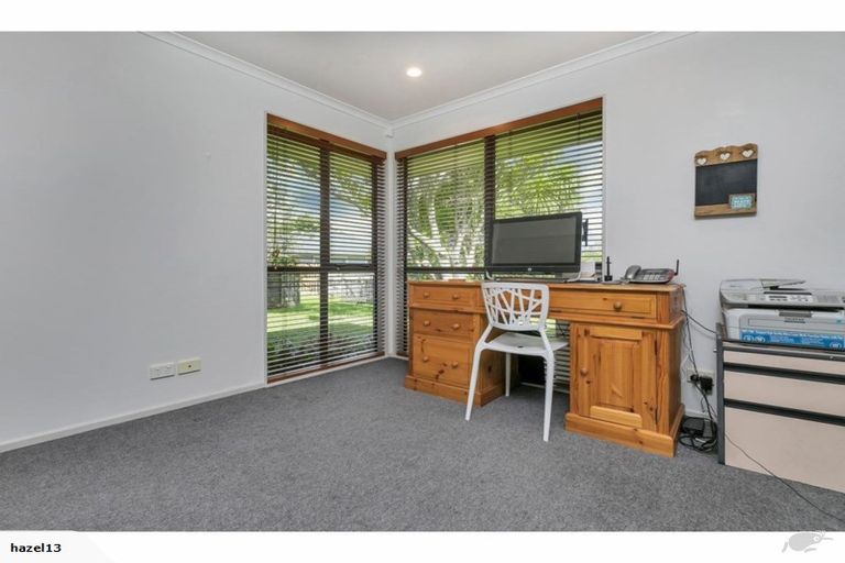 Photo of property in 14 Mcentee Road, Waitakere, Auckland, 0816