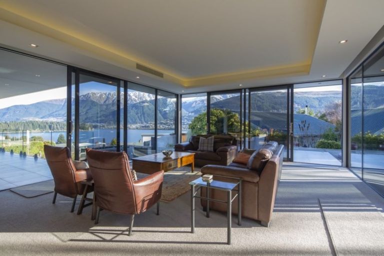 Photo of property in 544 Peninsula Road, Kelvin Heights, Queenstown, 9300