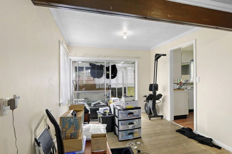 Photo of property in 22 Sandford Street, Trentham, Upper Hutt, 5018