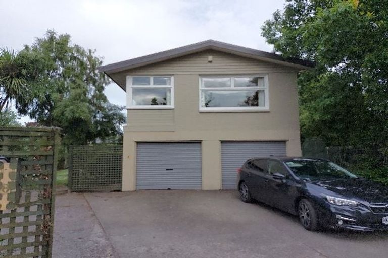 Photo of property in 28 Maidstone Road, Ilam, Christchurch, 8041