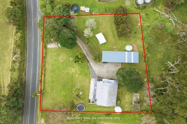 Photo of property in 1431 Awhitu Road, Pollok, Waiuku, 2684