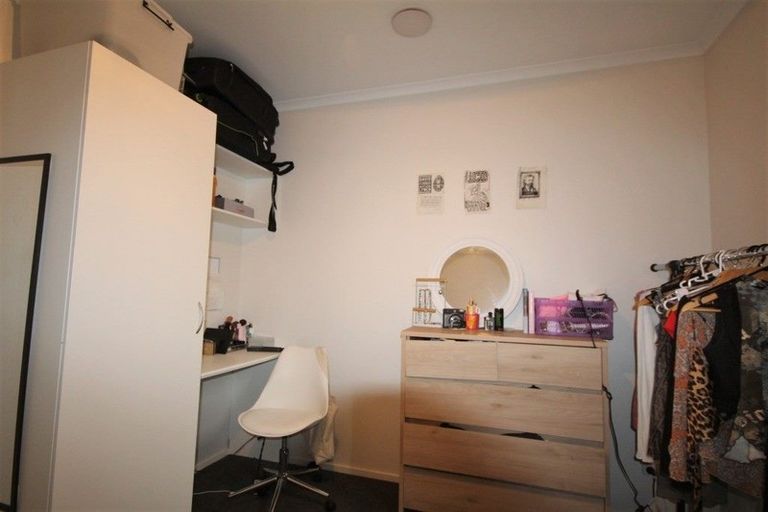 Photo of property in 42 Howe Street, North Dunedin, Dunedin, 9016