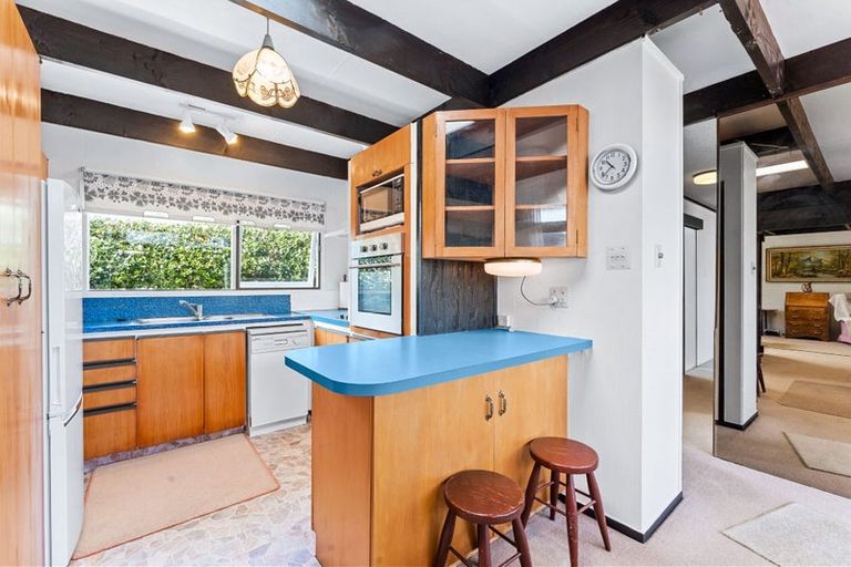 Photo of property in 2/10 Rodney Road, Northcote Point, Auckland, 0627