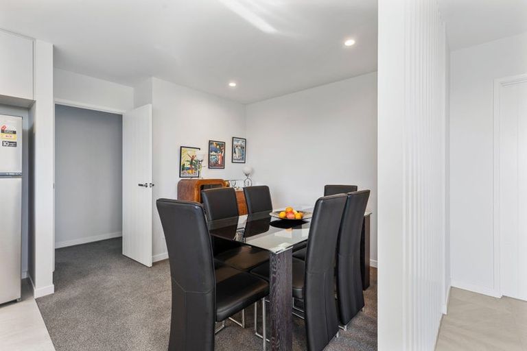 Photo of property in 42 Hinaki Street, Poike, Tauranga, 3112