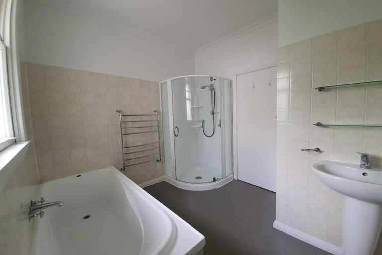 Photo of property in 42 Gloucester Street, Wilton, Wellington, 6012