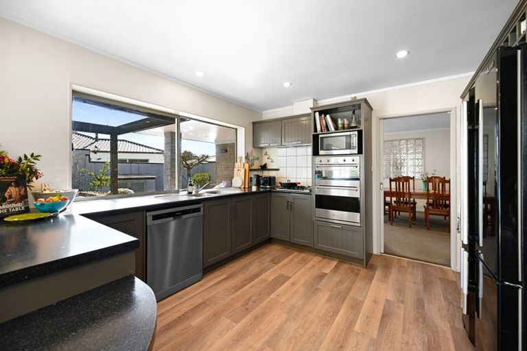 Photo of property in 56 Ashley Street, St Andrews, Hamilton, 3200