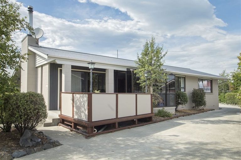 Photo of property in 19 Queen Street, Pareora, 7912
