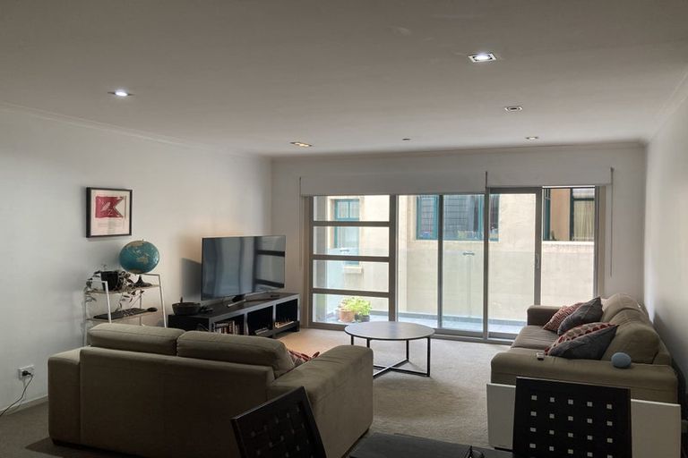 Photo of property in Bellagio Apartments, 3c/39 Taranaki Street, Te Aro, Wellington, 6011