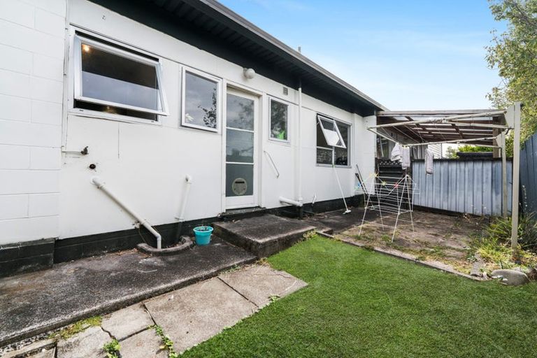 Photo of property in 3/87 Nikau Street, New Lynn, Auckland, 0600