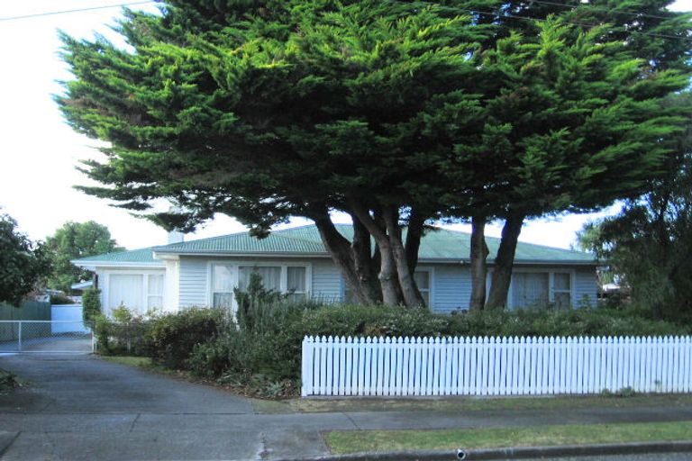Photo of property in 6 Hitchings Avenue, Onekawa, Napier, 4110