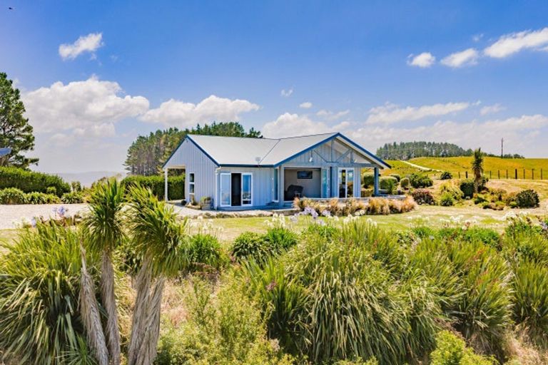 Photo of property in 1165 Cooks Tooth Road, Porangahau, 4293