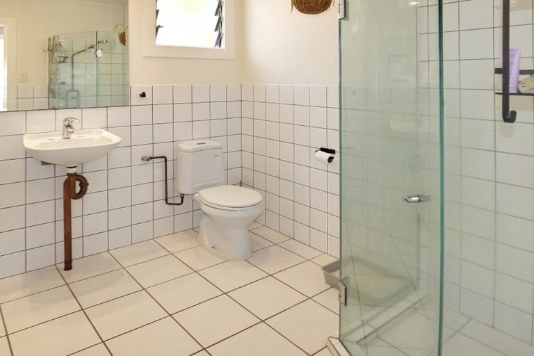 Photo of property in 14 Carthew Terrace, Foxton Beach, Foxton, 4815